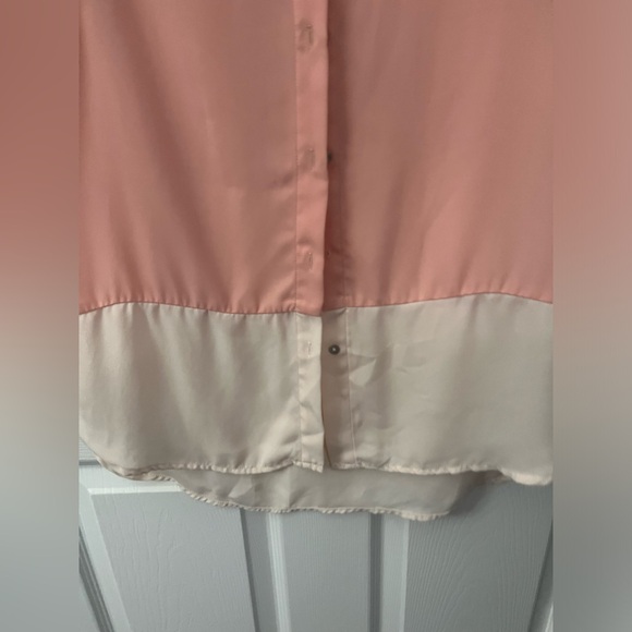 One Clothing size small button down top - Picture 4 of 6